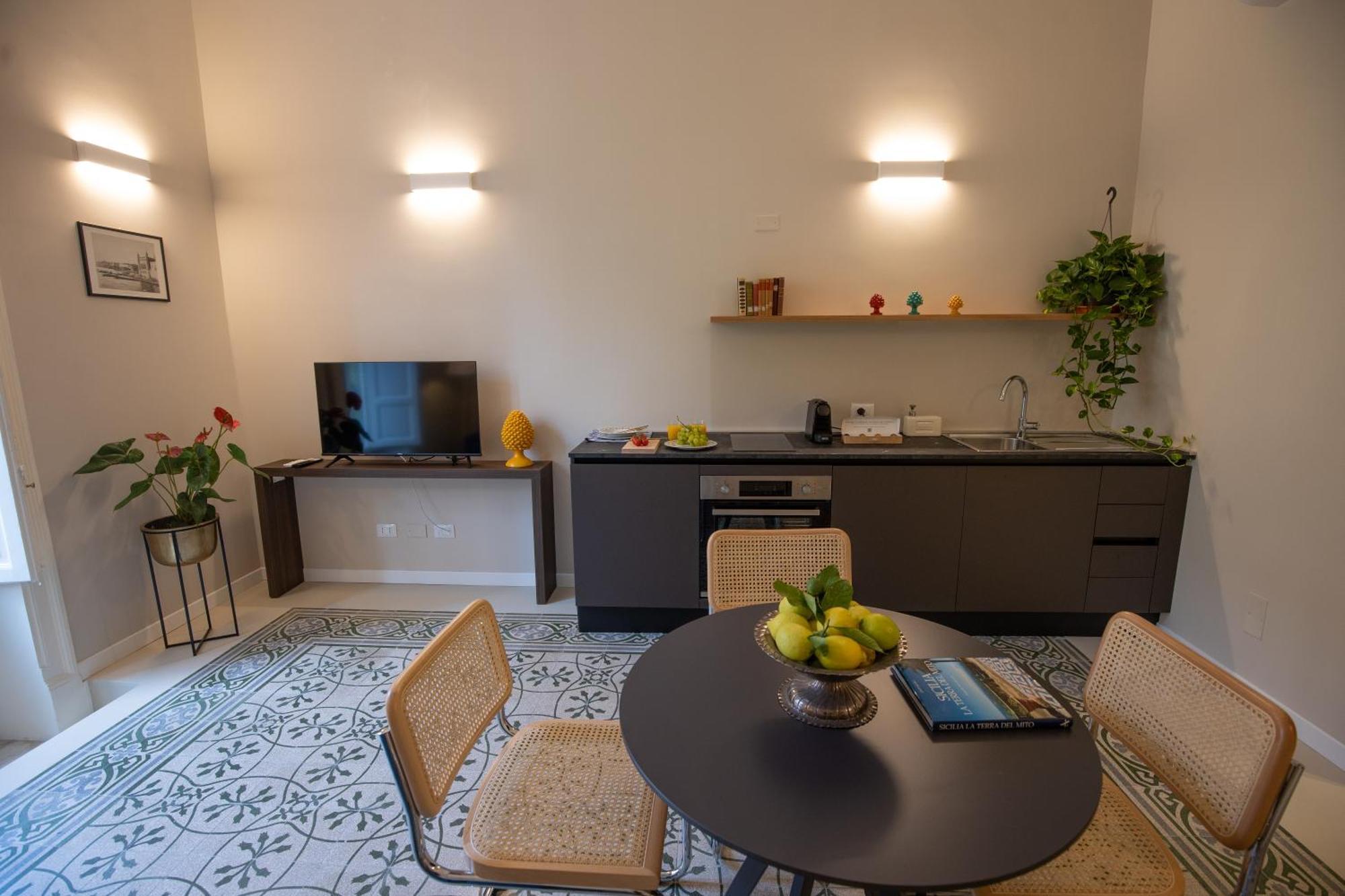 Galioto Sperlinga Luxury Boutique Apartments Palermo Buitenkant foto