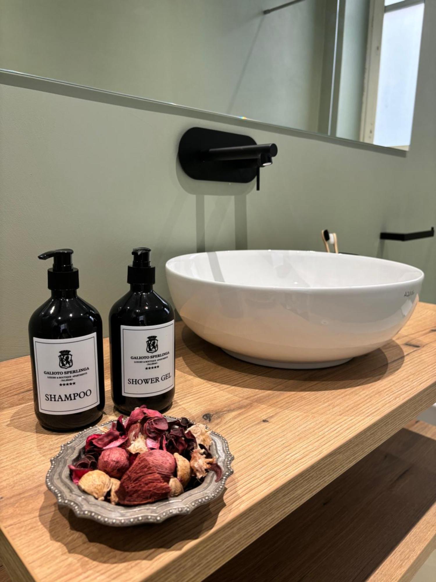 Galioto Sperlinga Luxury Boutique Apartments Palermo Buitenkant foto